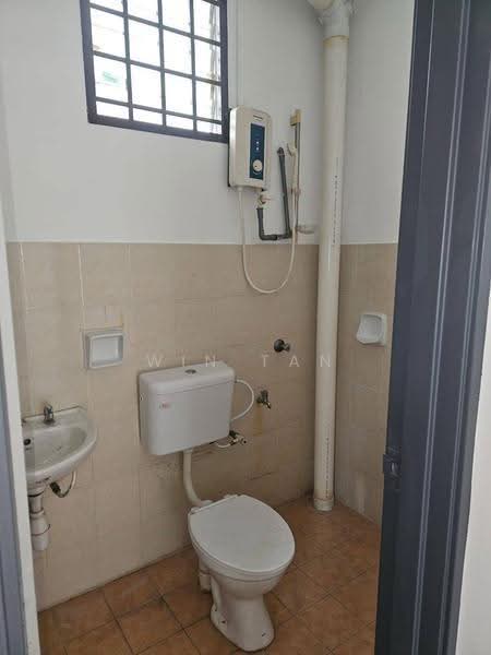 2-storey Terraced House for Sale in Johor Bahru (Johor) - Win Tan - Bathroom - PropertyGuru.com.my