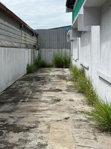 Kilang Berkembar untuk Dijual di Ipoh (Perak) - Rashvin Thiyakarajan - Exterior - PropertyGuru.com.my
