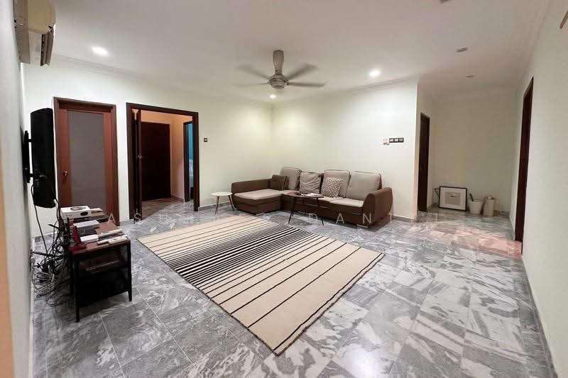 Kondominium untuk Dijual di Kemensah Villa Condominium - Ashraff Daniel - Living Room - PropertyGuru.com.my