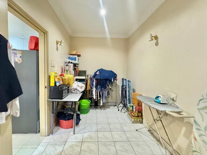 2-storey Terraced House for Sale in Bukit Jelutong (Shah Alam) - Idham Yusof - Interior - PropertyGuru.com.my