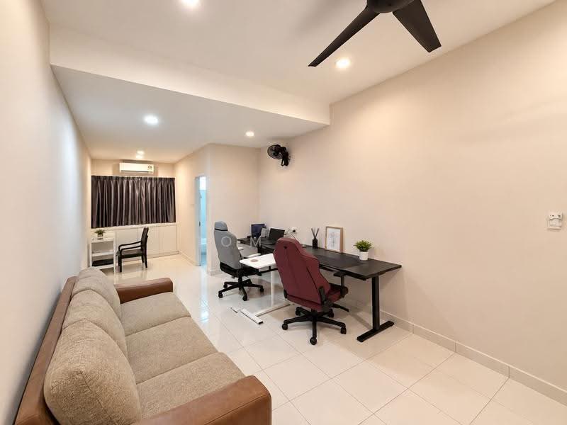 2-storey Terraced House for Sale in Saujana Rawang (Rawang) - Tom Yip - Living Room - PropertyGuru.com.my