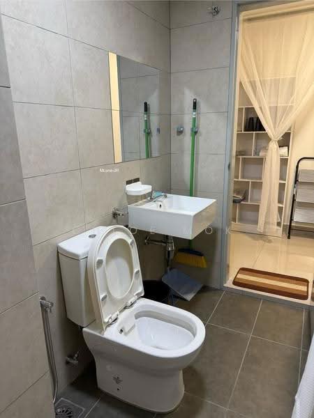 Kediaman Servis untuk Disewa di M Luna - Chloe Mok - Bathroom - PropertyGuru.com.my
