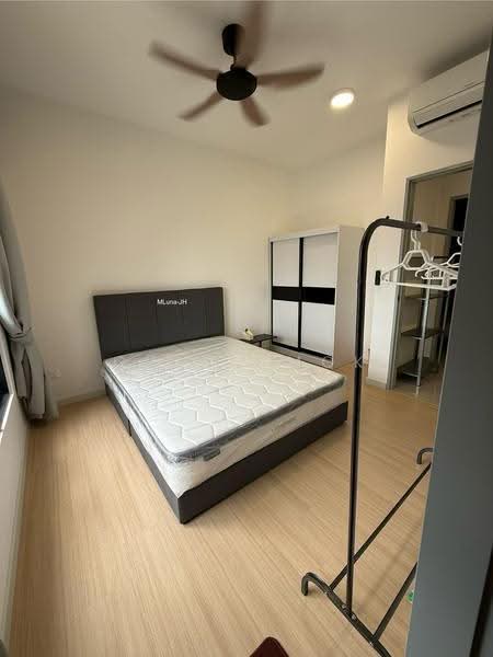 Kediaman Servis untuk Disewa di M Luna - Chloe Mok - Bedroom - PropertyGuru.com.my