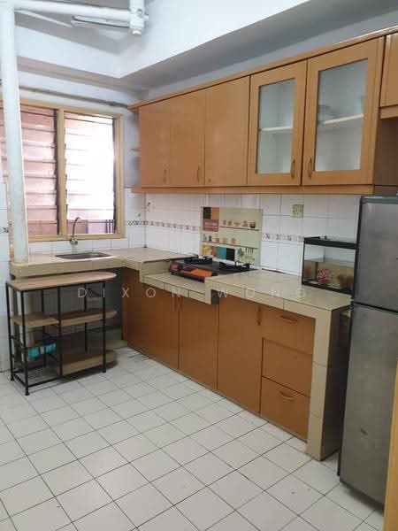Pangsapuri untuk Disewa di Menara Pelangi - Dixon Wong - Kitchen - PropertyGuru.com.my