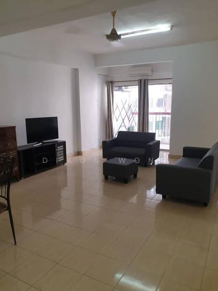 Pangsapuri untuk Disewa di Menara Pelangi - Dixon Wong - Living Room - PropertyGuru.com.my
