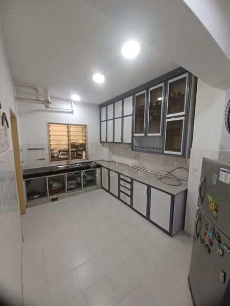 Condominium for Sale at Kyoto Gardens Condominiums - Saiful Azuan - Kitchen - PropertyGuru.com.my