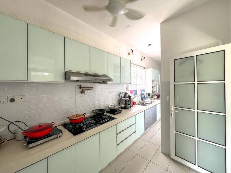 2-storey Terraced House for Sale in Bandar Enstek (Negeri Sembilan) - Ashraff Daniel - Kitchen - PropertyGuru.com.my