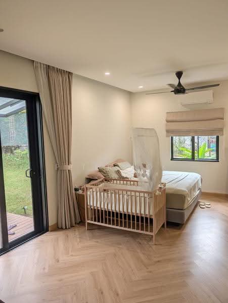 Bungalow House for Rent in Seksyen 5 (Petaling Jaya) - Peter Kok - Master Suite - PropertyGuru.com.my