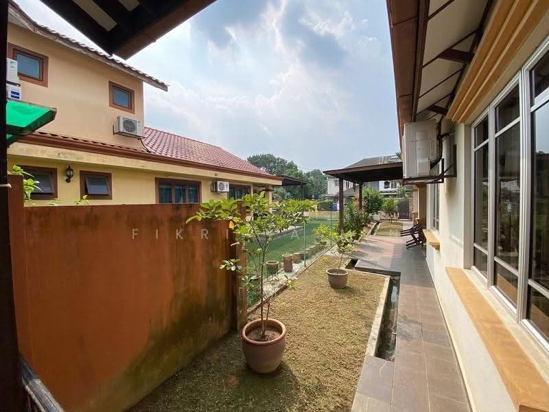 Semi-Detached House for Sale in Seksyen 9 (Shah Alam) - Fikri Yasmin - Exterior - PropertyGuru.com.my