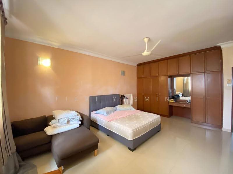 Semi-Detached House for Sale in Seksyen 9 (Shah Alam) - Fikri Yasmin - Bedroom - PropertyGuru.com.my