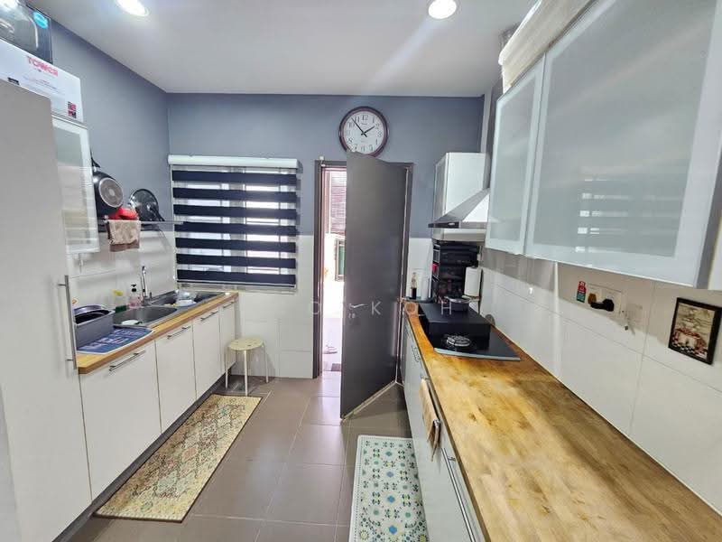 2-storey Terraced House for Sale in Denai Alam (Shah Alam) - Leo Koh - Kitchen - PropertyGuru.com.my