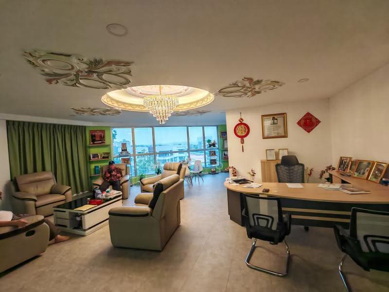 Shop / Office untuk Dijual di Kajang (Selangor) - Ian Loh - Living Room - PropertyGuru.com.my