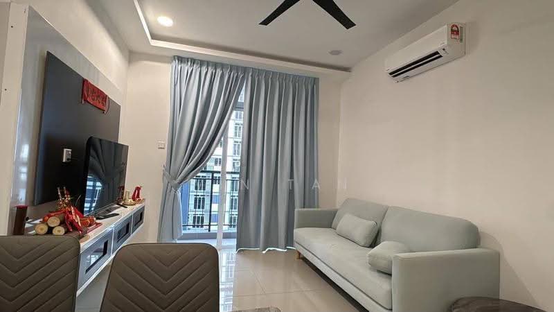 Kediaman Servis untuk Disewa di TRELLIS RESIDENCES - Win Tan - Living Room - PropertyGuru.com.my