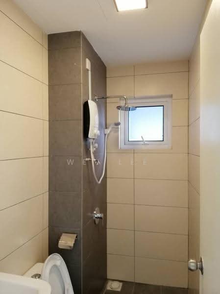 Condominium for Sale at The Holmes 1 - Wey Lee - Bathroom - PropertyGuru.com.my