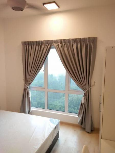 Condominium for Sale at The Holmes 1 - Wey Lee - Bedroom - PropertyGuru.com.my