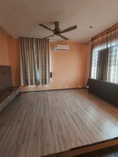 Rumah Kluster untuk Disewa di Austin Heights (Tebrau) - Jessica Ma - Bedroom - PropertyGuru.com.my