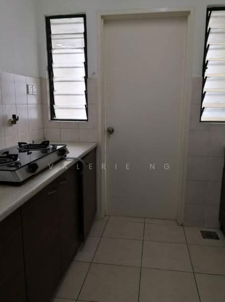 Condominium for Sale at Changkat View - Valerie Ng - Kitchen - PropertyGuru.com.my