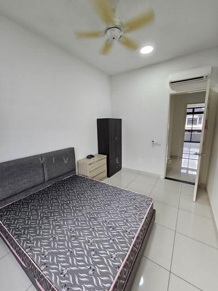 Terraced House for Rent in Johor Bahru (Johor) - Vivco Liang - Bedroom - PropertyGuru.com.my