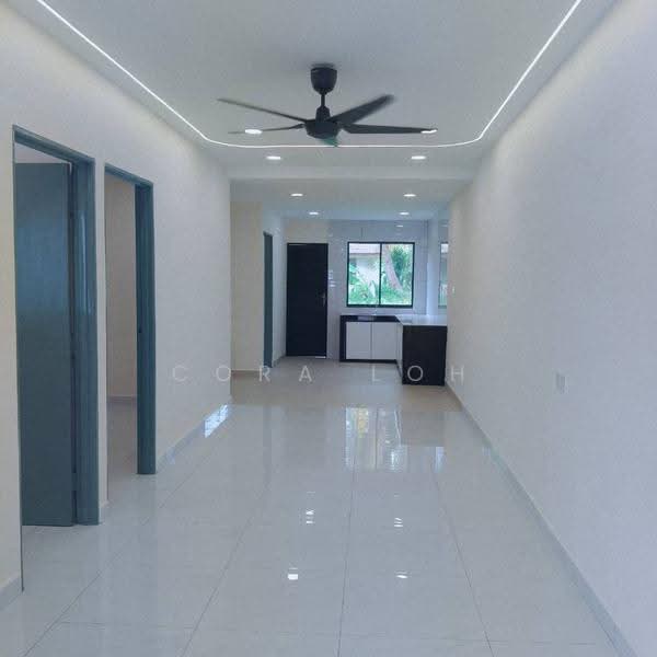 1-storey Terraced House for Sale in Taman Desa Rahmat (Tampoi) - Cora Loh - Interior - PropertyGuru.com.my