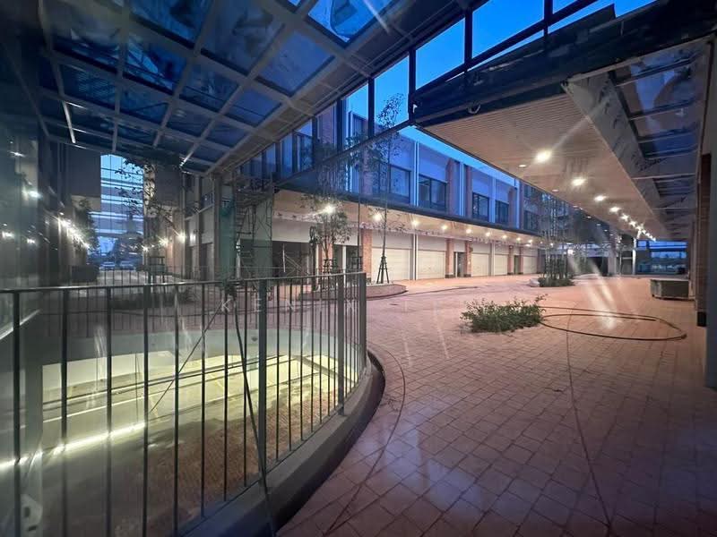 Retail Space for Rent in Bandar Gamuda Cove (Dengkil) - Kenix Lee - Exterior - PropertyGuru.com.my