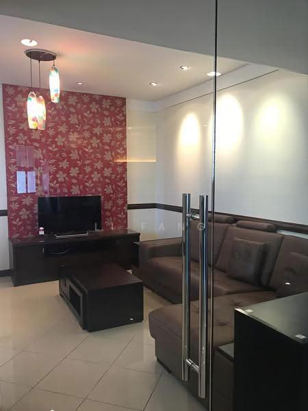 Kondominium untuk Disewa di Marina Bay Condominium - Li Fang - Living Room - PropertyGuru.com.my