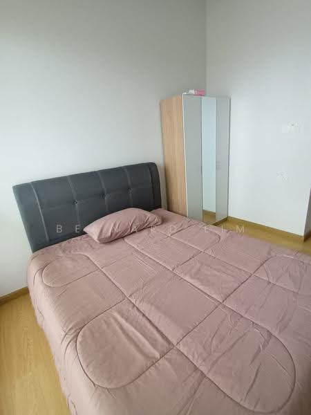 Kediaman Servis untuk Dijual di Royal Strand @ Country Garden Danga Bay - Bernard Lim - PropertyGuru.com.my