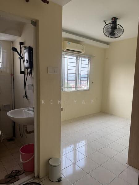Apartment for Rent at Casa Riana - Ken Yap - Bathroom - PropertyGuru.com.my