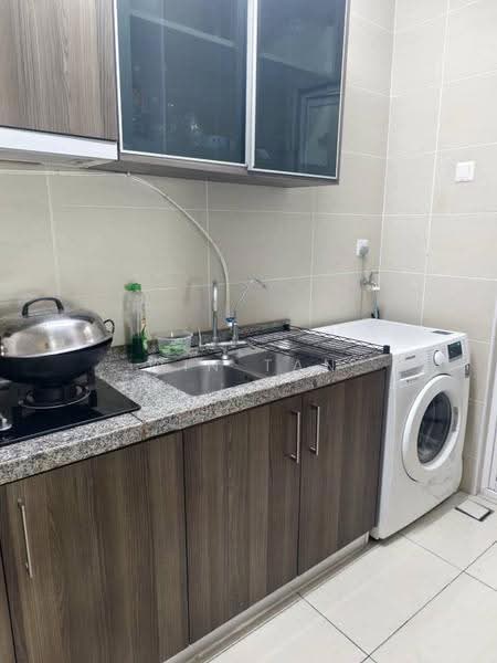 Kediaman Servis untuk Dijual di D'Secret Garden (Pangsapuri Kempas Indah) - Win Tan - Kitchen - PropertyGuru.com.my