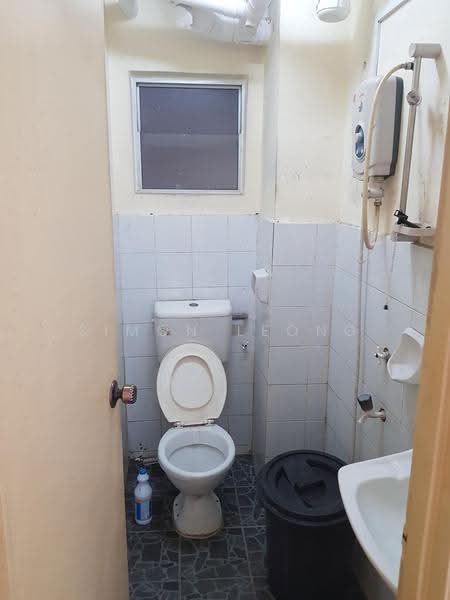 Flat for Rent at Flora Damansara Flat - Simon Leong - Bathroom - PropertyGuru.com.my