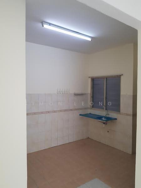 Flat for Rent at Flora Damansara Flat - Simon Leong - Kitchen - PropertyGuru.com.my