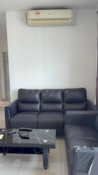 Apartment for Rent at Austin Regency (Pangsapuri Austin Perdana) - Jessica Ma - Living Room - PropertyGuru.com.my