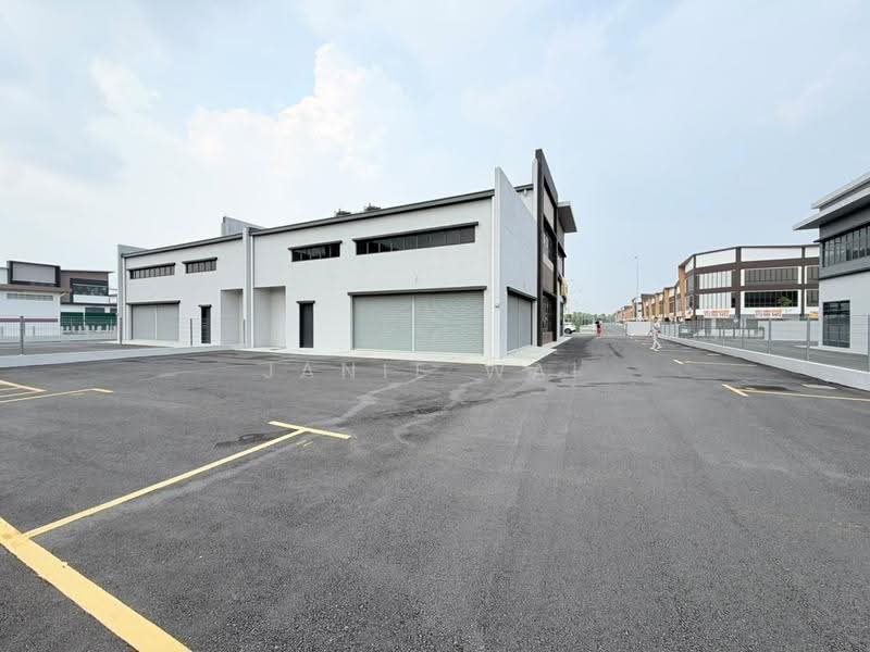Commercial Semi-D for Rent in Setia Ecohill (Semenyih) - Janie Wai - Exterior - PropertyGuru.com.my