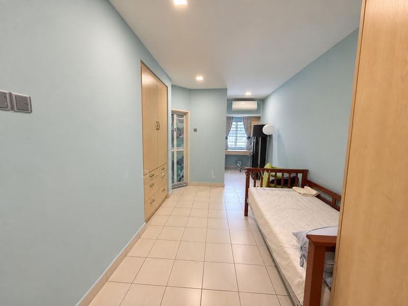 3-storey Terraced House for Sale in Taman Bukit Segar (Cheras) - Joly Liew - Bedroom - PropertyGuru.com.my