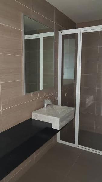 Kediaman Servis untuk Dijual di 28 Boulevard - Pierre Lam - Bathroom - PropertyGuru.com.my