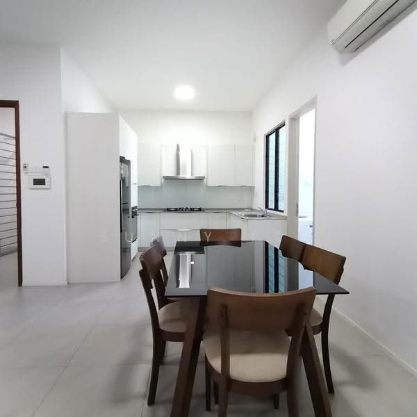 Condominium for Rent at Mira Residence - Sunny Tse - Kitchen - PropertyGuru.com.my