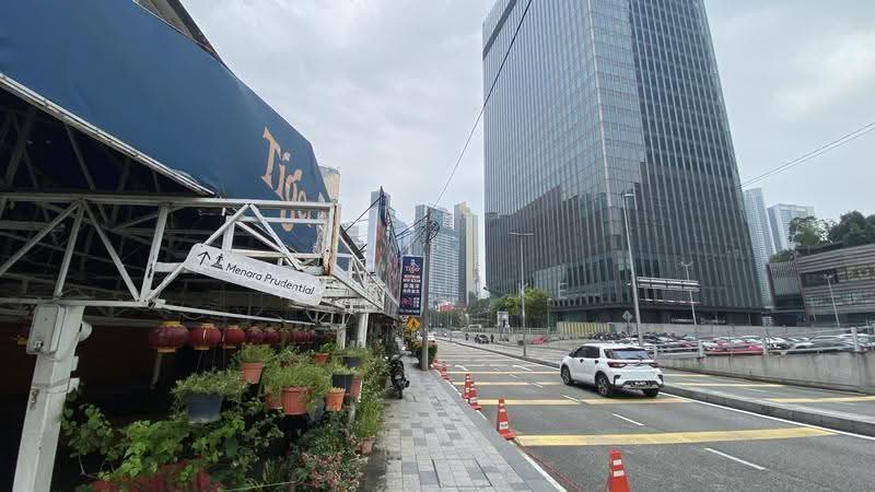 Shop for Rent in Bukit Bintang (KL City Centre) - Max Loke - Exterior - PropertyGuru.com.my