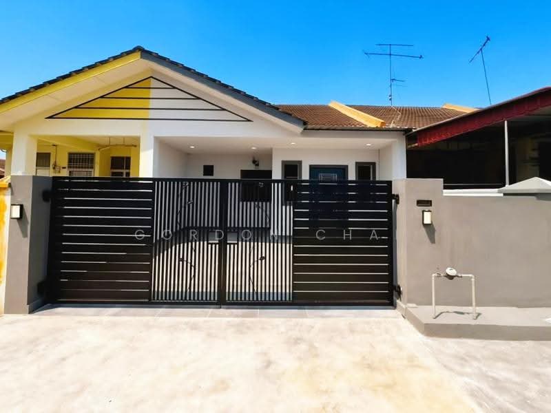 1-storey Terraced House for Sale in Kulai (Johor) - Gordon Chai - Exterior - PropertyGuru.com.my