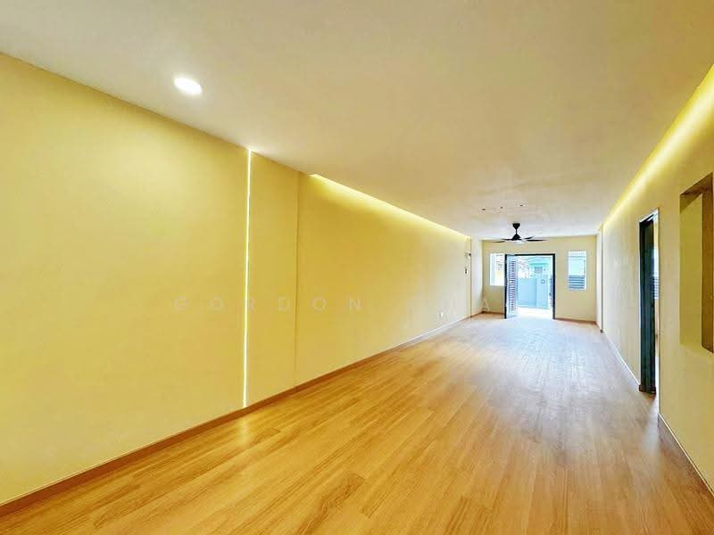 1-storey Terraced House for Sale in Kulai (Johor) - Gordon Chai - Living Room - PropertyGuru.com.my