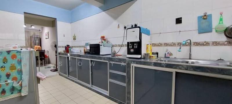 Rumah Teres 2-Tingkat untuk Dijual di Perling (Johor Bahru) - Siow Yan Er - Kitchen - PropertyGuru.com.my