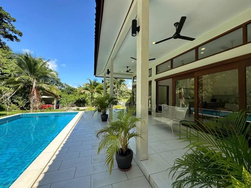 Bungalow House untuk Dijual di Pantai Tengah (Chenang) - Firdaus Husin - Exterior - PropertyGuru.com.my