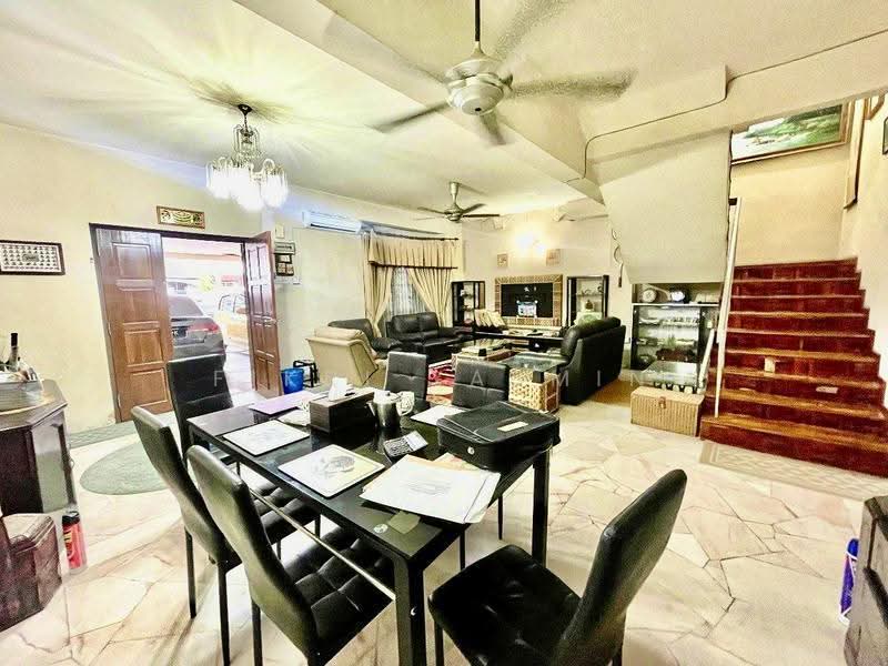 2-storey Terraced House for Sale in Taman Pandan Indah (Ampang) - Fikri Yasmin - Living Room - PropertyGuru.com.my