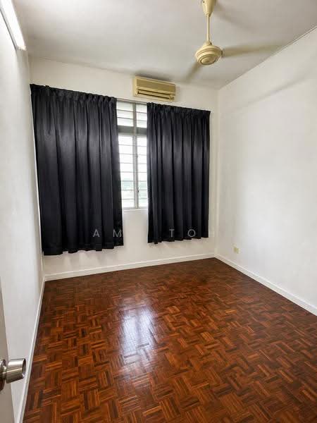 Rumah Flat untuk Dijual di Grandview Heights - Amy Toh - Bedroom - PropertyGuru.com.my