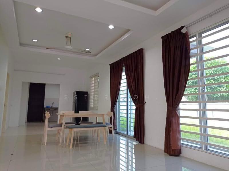 Rumah Teres 2-Tingkat untuk Disewa di Senawang (Negeri Sembilan) - Ester Poh. - Dining Room - PropertyGuru.com.my