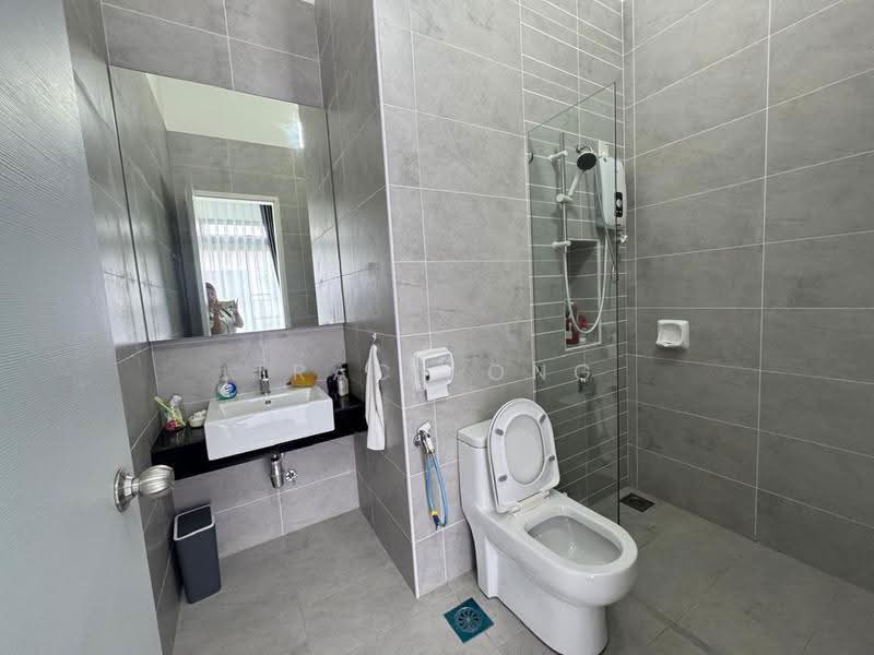 Rumah Teres 2-Tingkat untuk Disewa di Eco Summer (Johor Bahru) - Tracy Ong - Bathroom - PropertyGuru.com.my