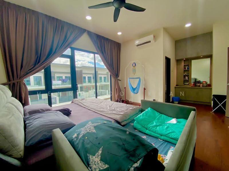 Rumah Teres 2-Tingkat untuk Dijual di Semenyih (Selangor) - Henry Kooi Kuan Xiang - Bedroom - PropertyGuru.com.my