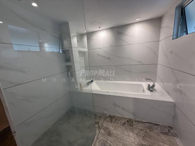 2-storey Terraced House for Sale in Seksyen 19 (Shah Alam) - Mohammad Din Majid - Bathroom - PropertyGuru.com.my