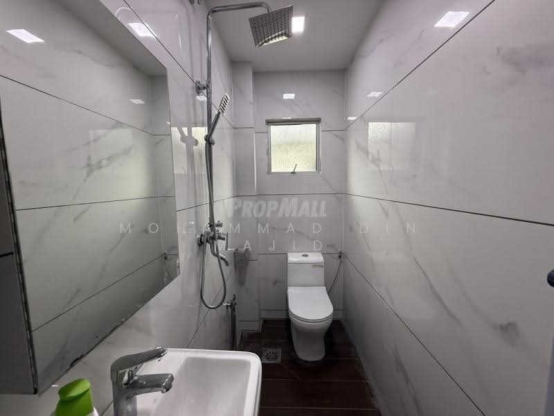 2-storey Terraced House for Sale in Seksyen 19 (Shah Alam) - Mohammad Din Majid - Bathroom - PropertyGuru.com.my