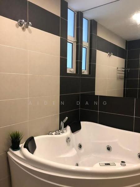 Semi-Detached House for Sale in Bukit Kerinchi (Pantai) - Aiden Dang - Bathroom - PropertyGuru.com.my
