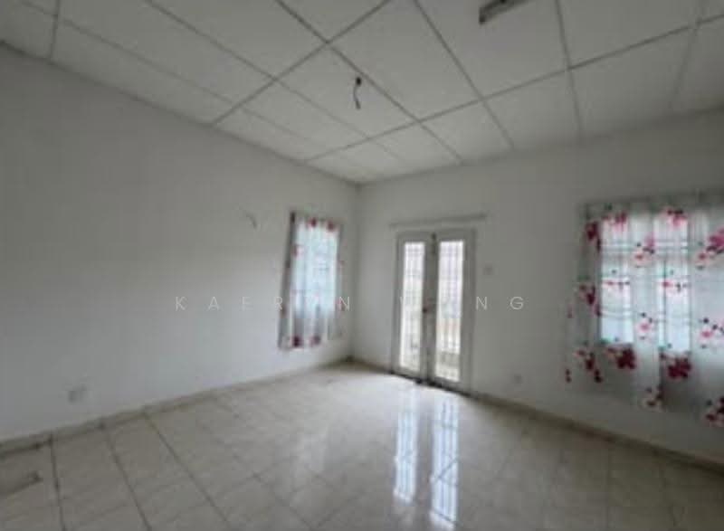 2-storey Terraced House for Sale in Bandar Mahkota Cheras (Cheras) - Kaeryn Wong - Living Room - PropertyGuru.com.my