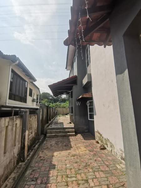 Semi-Detached House for Sale in Taman Universiti Indah (Seri Kembangan) - Sally Wong - Exterior - PropertyGuru.com.my